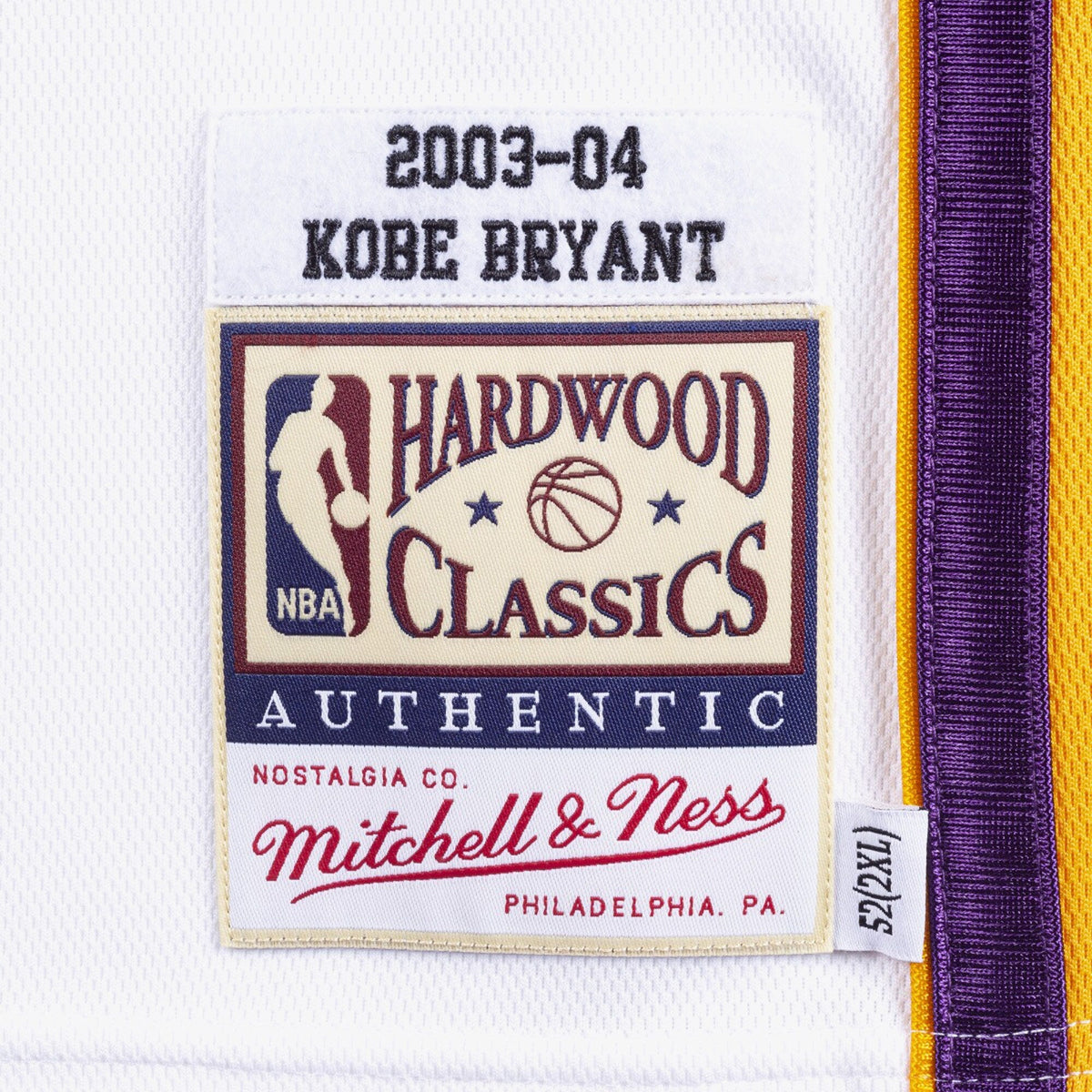 Los Angeles Lakers 2004 Alternate Authentic Jersey - White