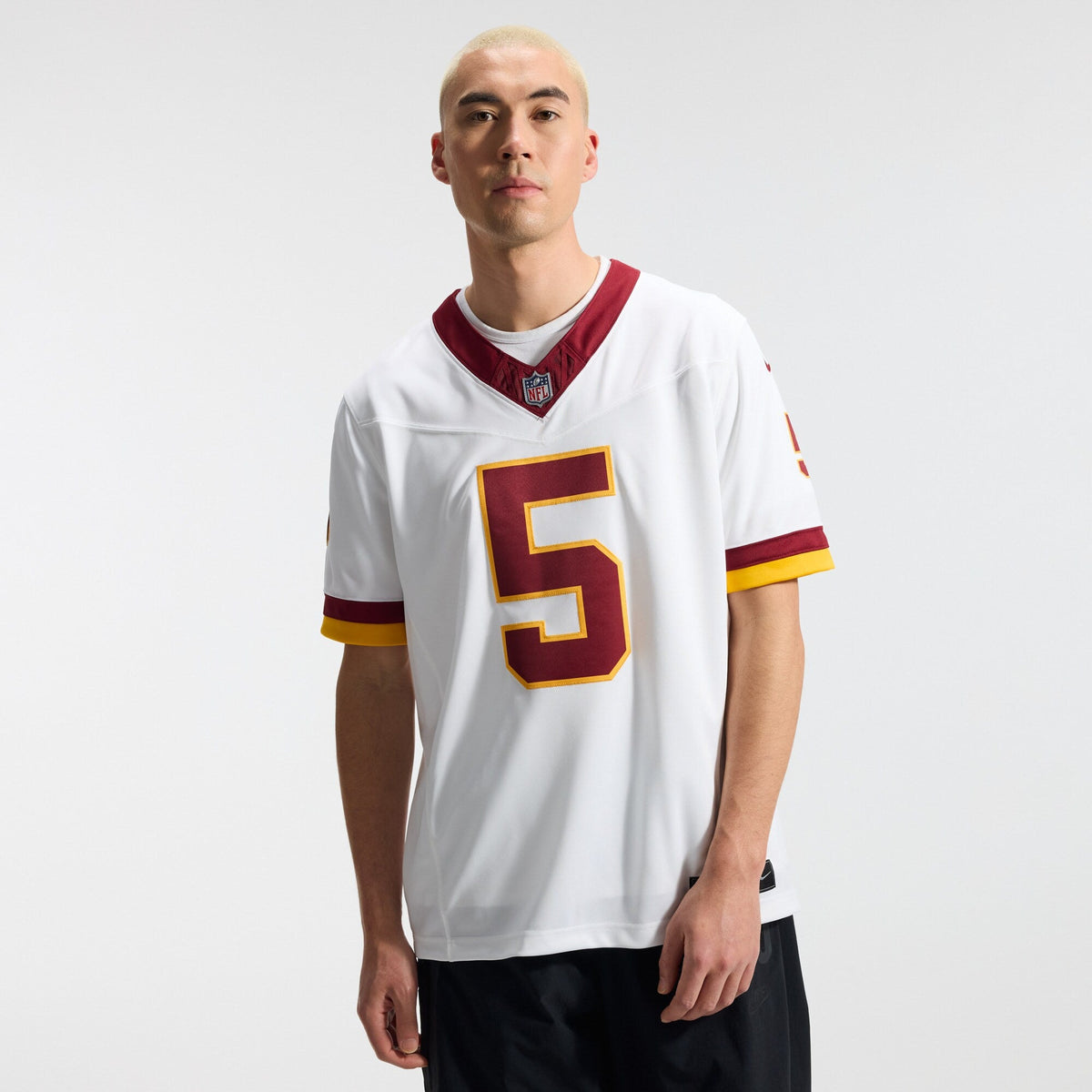 Washington Commanders Jayden Daniels White Vapor F.U.S.E. Stitched Limited Jersey